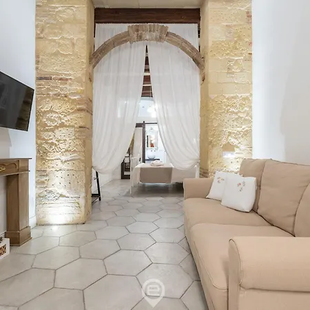Luxury Castle Retreat *